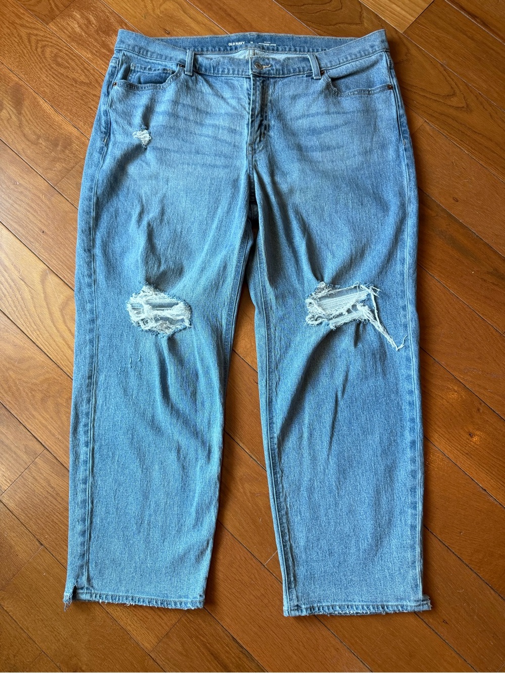 Old Navy Light Blue Distressed Mid-Rise Boyfriend Loose Jeans 16R